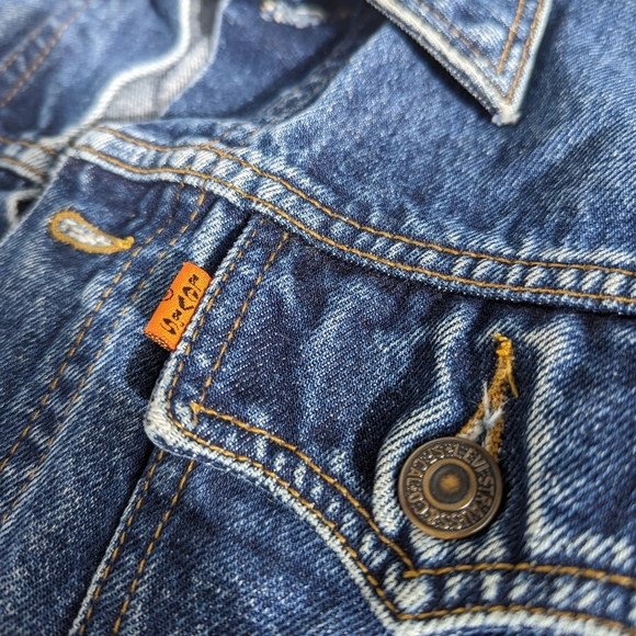 Vintage '70s Levi's denim jacket - Picture 2 of 8